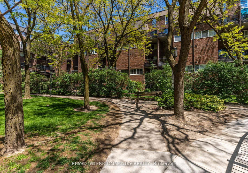 16a-elgin-street-markham-ontario-n13039820