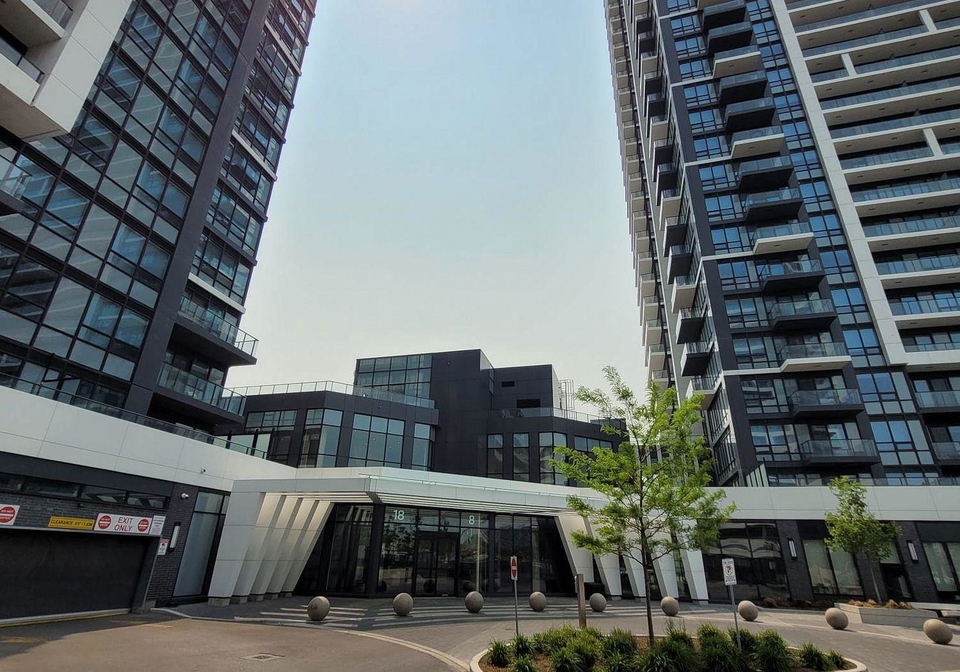 18-water-walk-drive-markham-ontario-n13039896