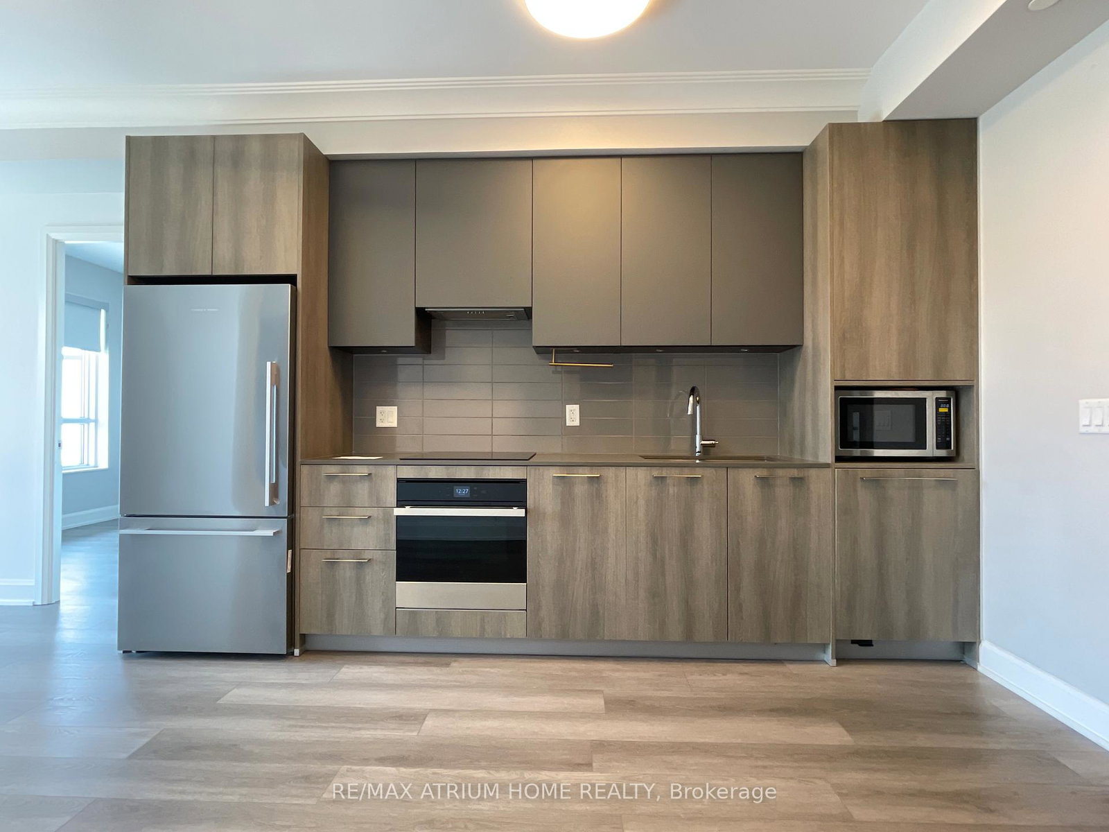 8-water-walk-drive-markham-ontario-n13039928