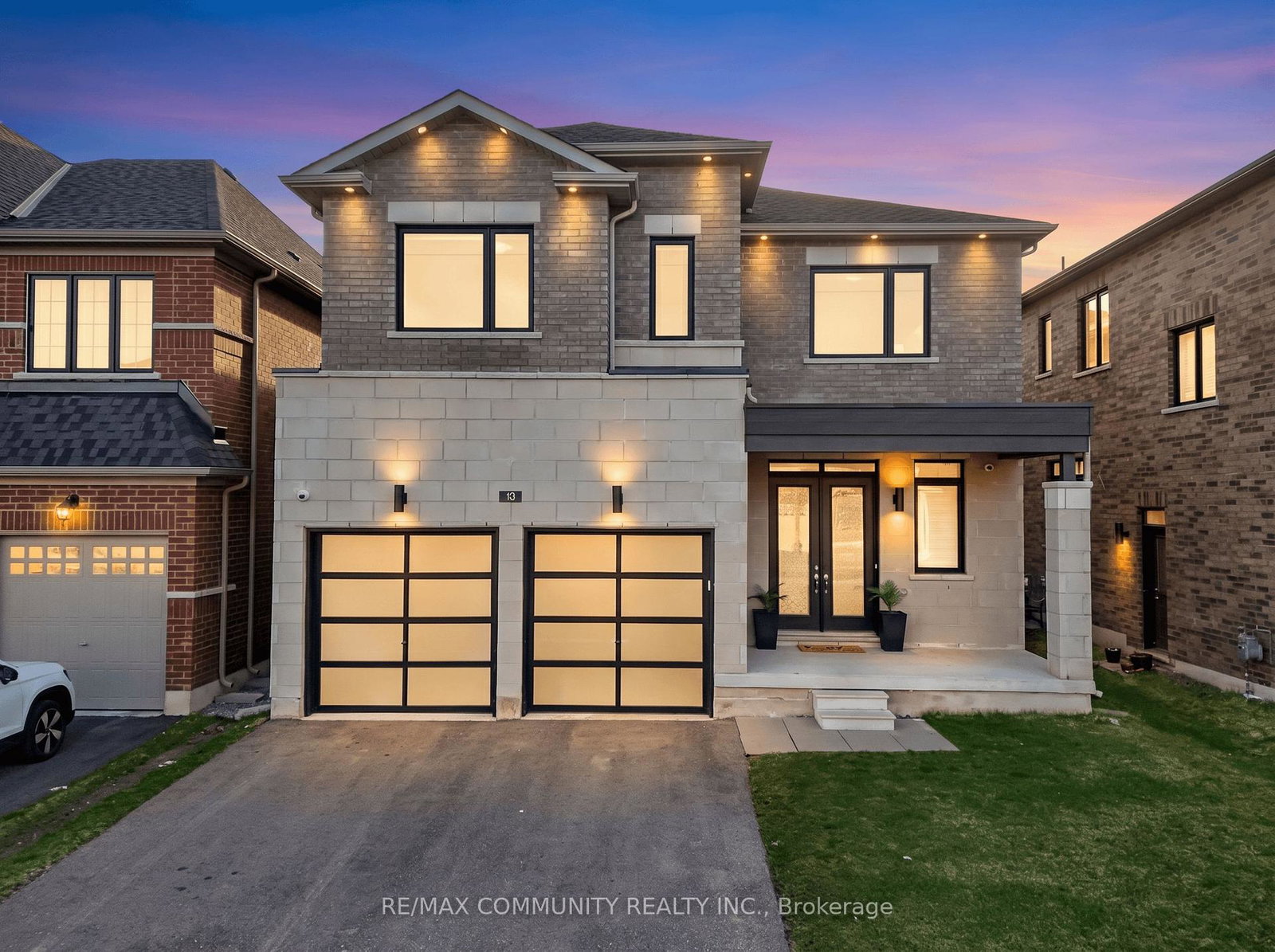 10-nigh-drive-markham-ontario-n13039930