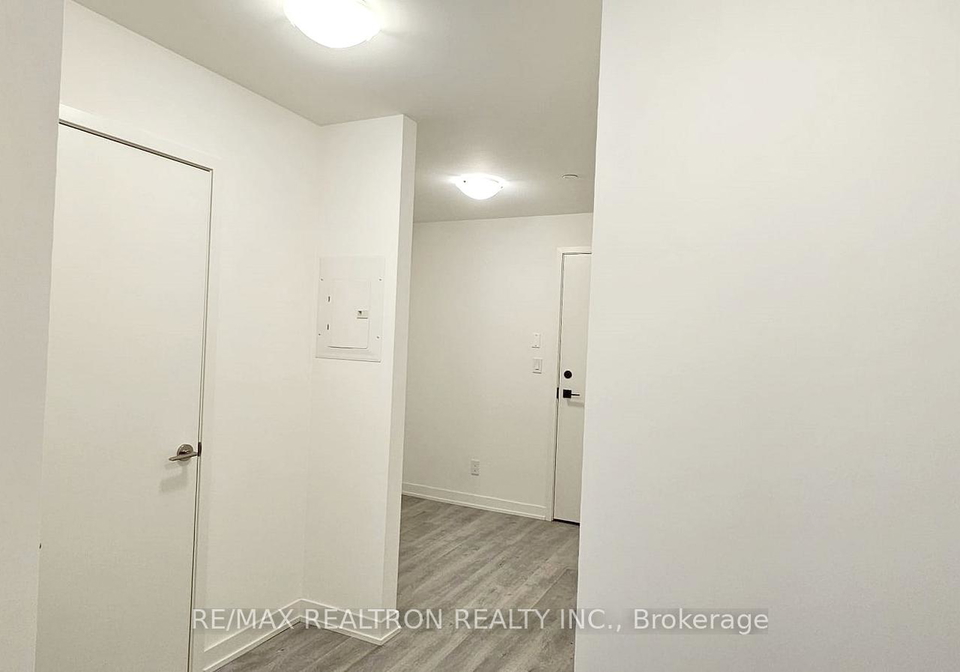 292-verdale-crossing-markham-ontario-n13040008