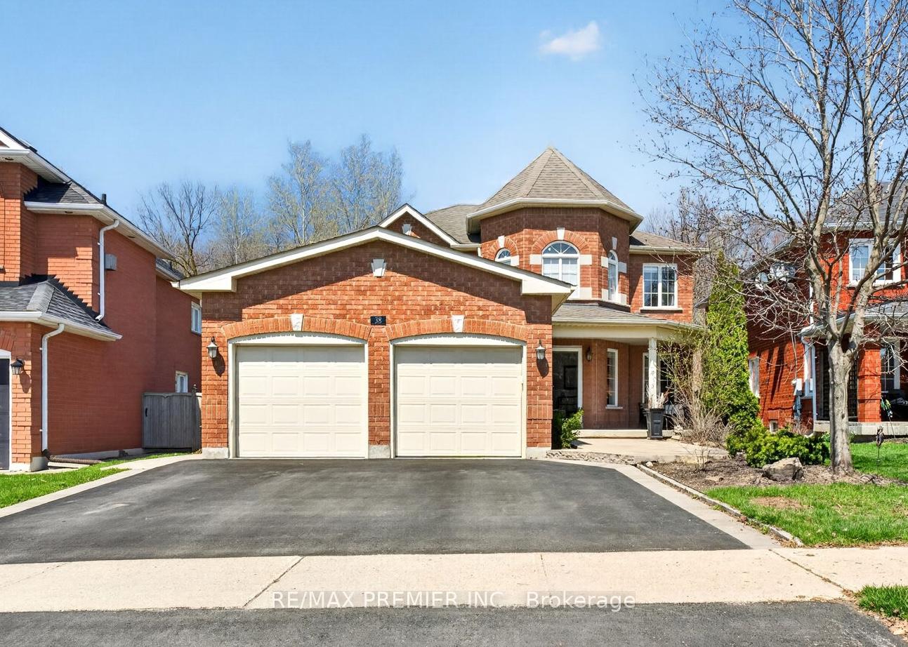 38-helmsdale-avenue-vaughan-ontario-n13040136