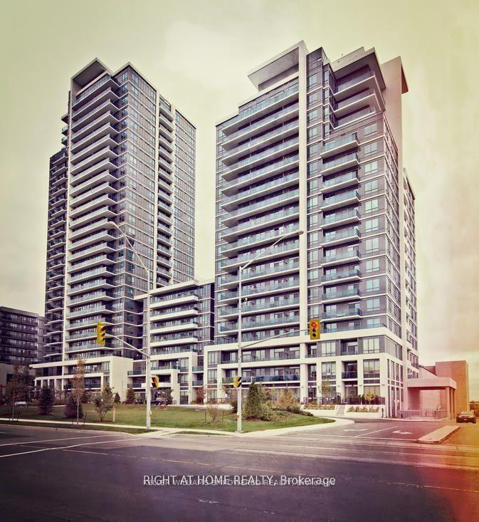 7167-yonge-street-markham-ontario-n13040400