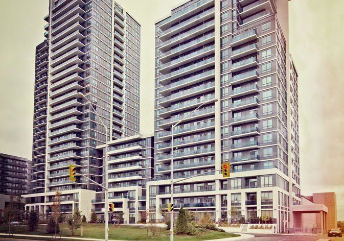 7167-yonge-street-markham-ontario-n13040400