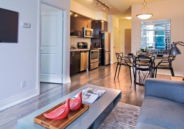 7167-yonge-street-markham-ontario-n13040400