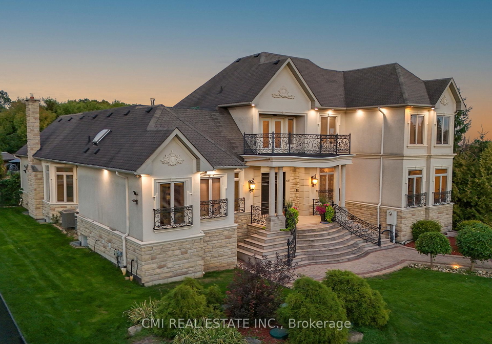 776-woodland-acres-crescent-vaughan-ontario-n13040858
