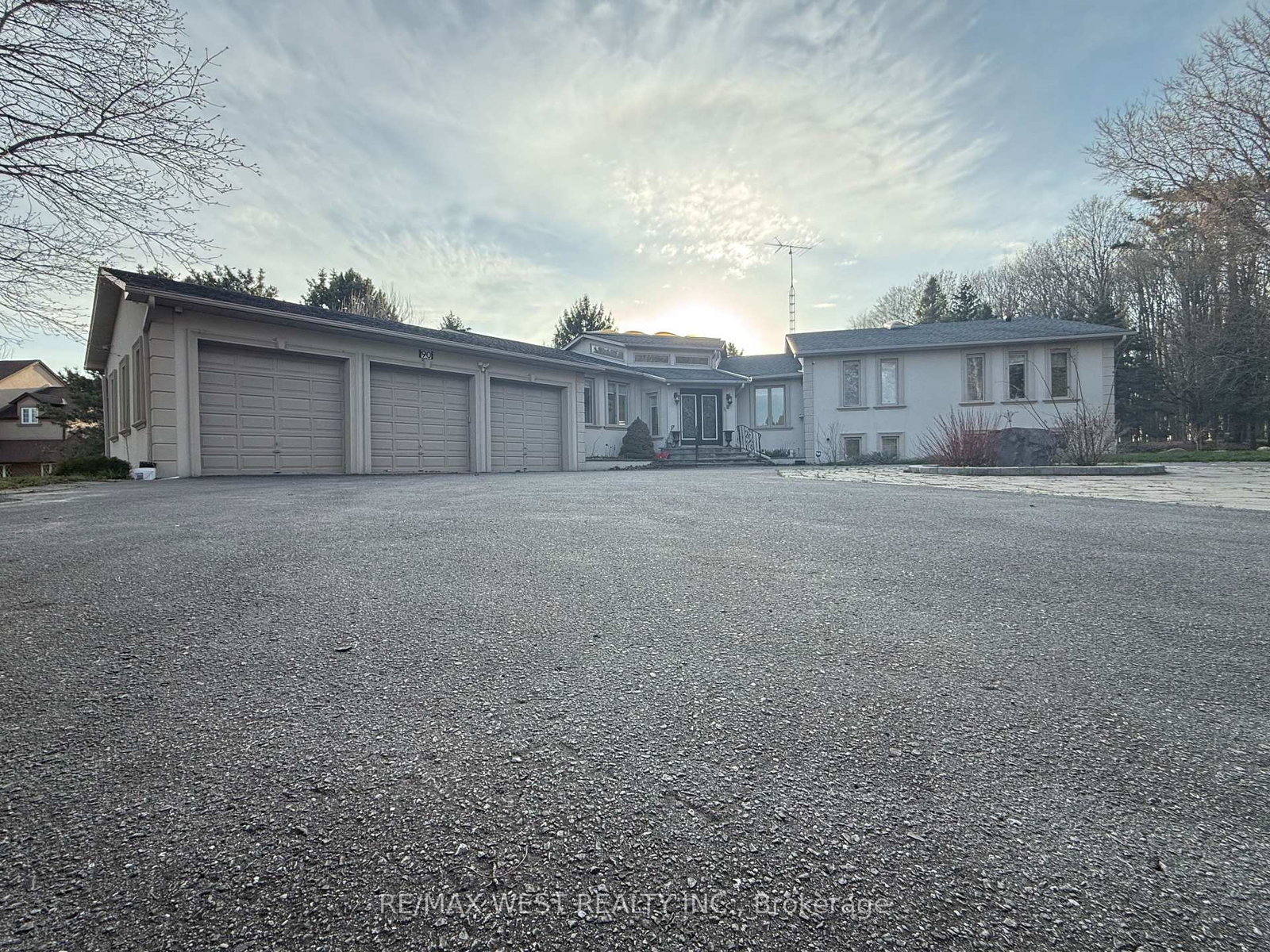 90-stephanie-boulevard-vaughan-ontario-n13041006