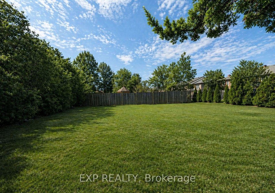 51-northgate-crescent-richmond-hill-ontario-n13041360