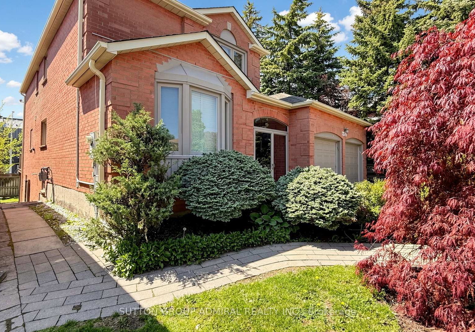 239-rose-green-drive-vaughan-ontario-n13041792