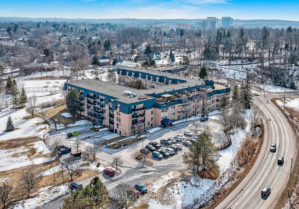 155-main-street-n-newmarket-ontario-n13042002