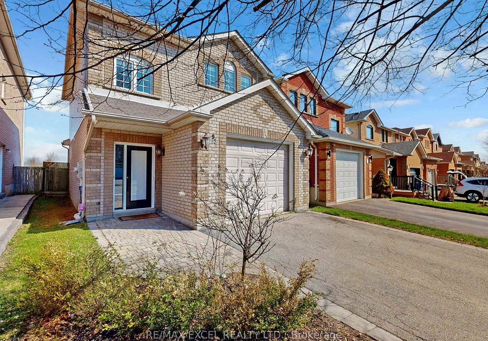 93-clearmeadow-boulevard-newmarket-ontario-n13042364