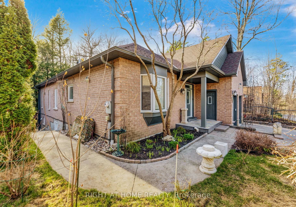 600-henderson-drive-aurora-ontario-n13042900