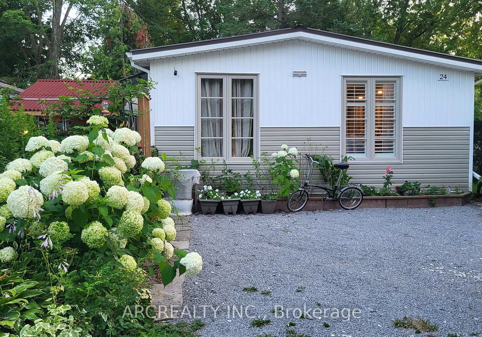 24-chickadee-court-georgina-ontario-n13043076