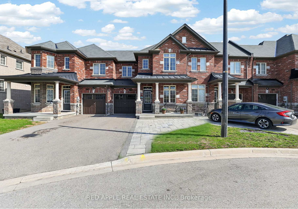 347-luck-court-newmarket-ontario-n13043420
