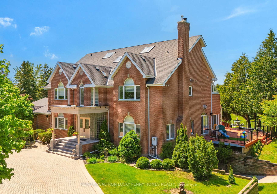 2-jennings-gate-markham-ontario-n13044296