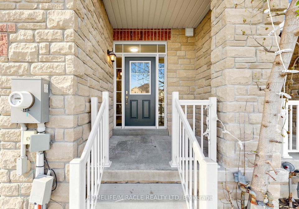 14-greenwood-drive-essa-ontario-n13044476
