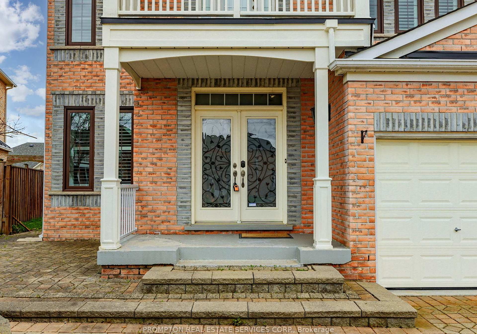 18-bridleford-court-markham-ontario-n13044774