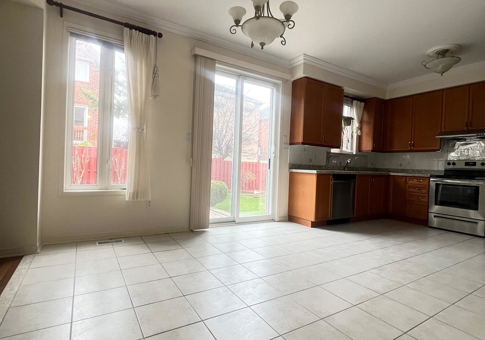 17-mossgrove-street-markham-ontario-n13044894