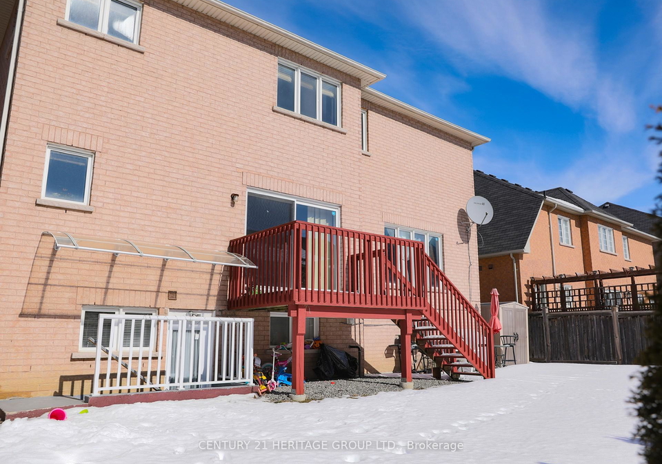7-tarmack-avenue-richmond-hill-ontario-n13045092