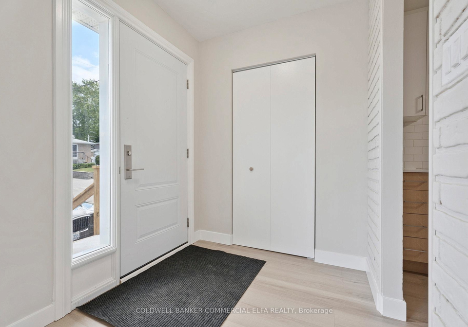 741-sunnypoint-drive-newmarket-ontario-n13045356