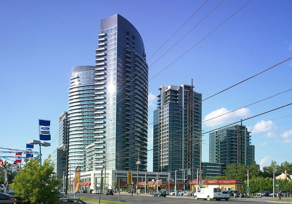 7161-yonge-street-markham-ontario-n13046024