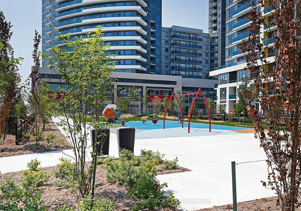 7161-yonge-street-markham-ontario-n13046024