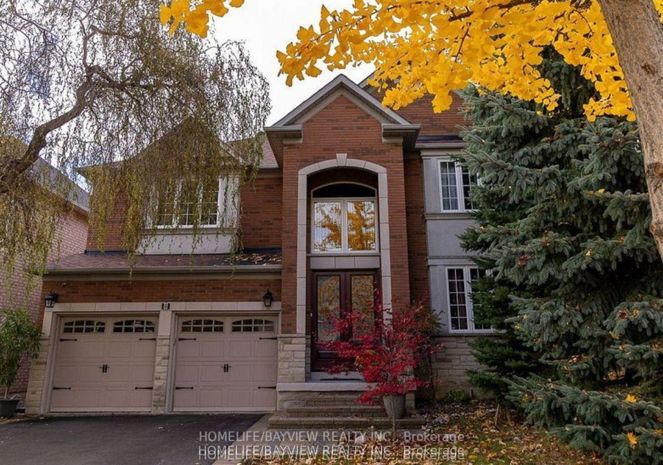 8-pico-crescent-vaughan-ontario-n13046026