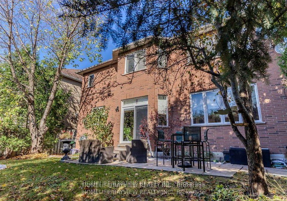 8-pico-crescent-vaughan-ontario-n13046026