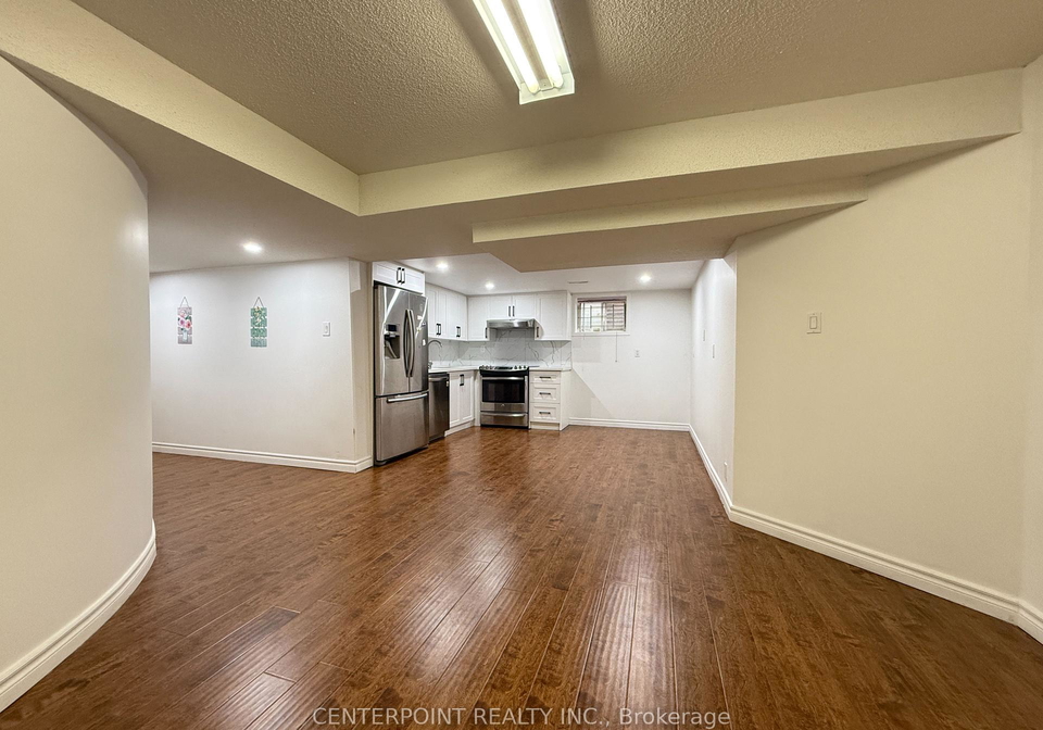 585-village-basement-parkway-markham-ontario-n13046164