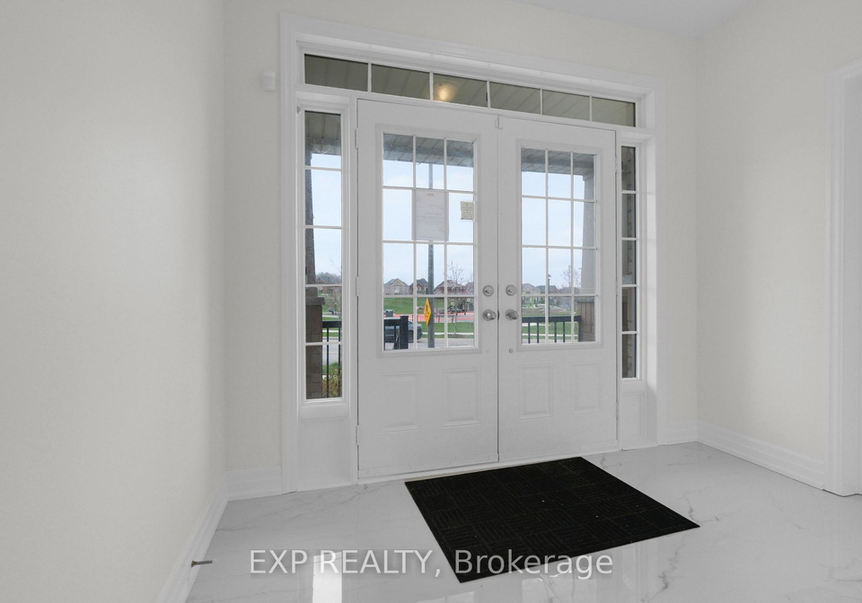 111-dog-wood-boulevard-east-gwillimbury-ontario-n13046316