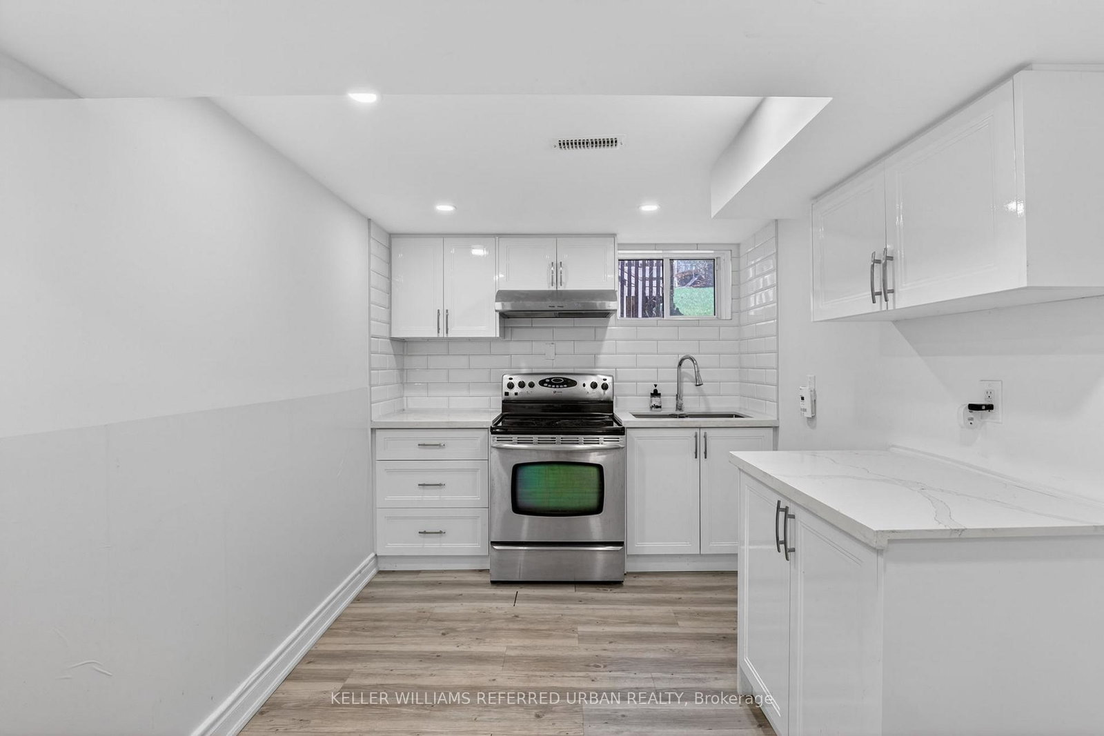 105-martin-street-bradford-west-gwillimbury-ontario-n13046872