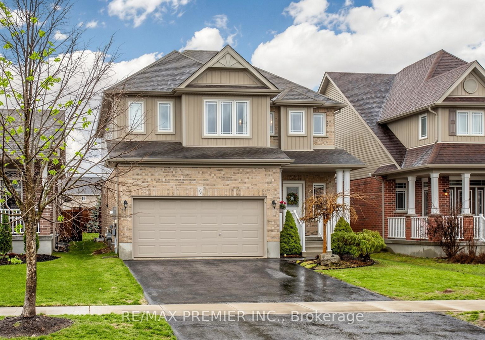 11-arnold-crescent-essa-ontario-n13046916