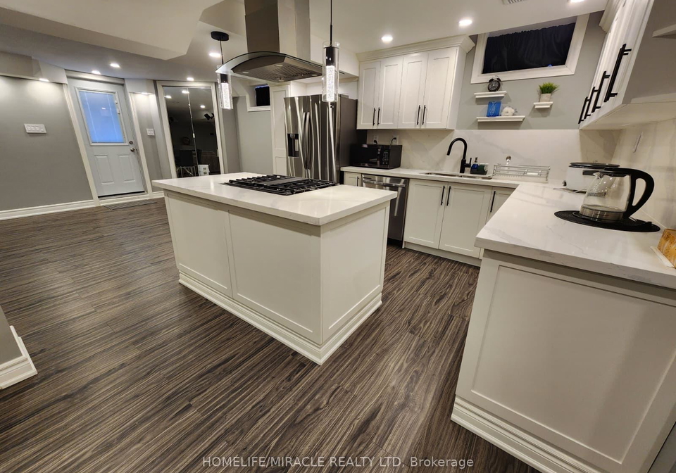 80-littleleaf-crescent-markham-ontario-n13047410