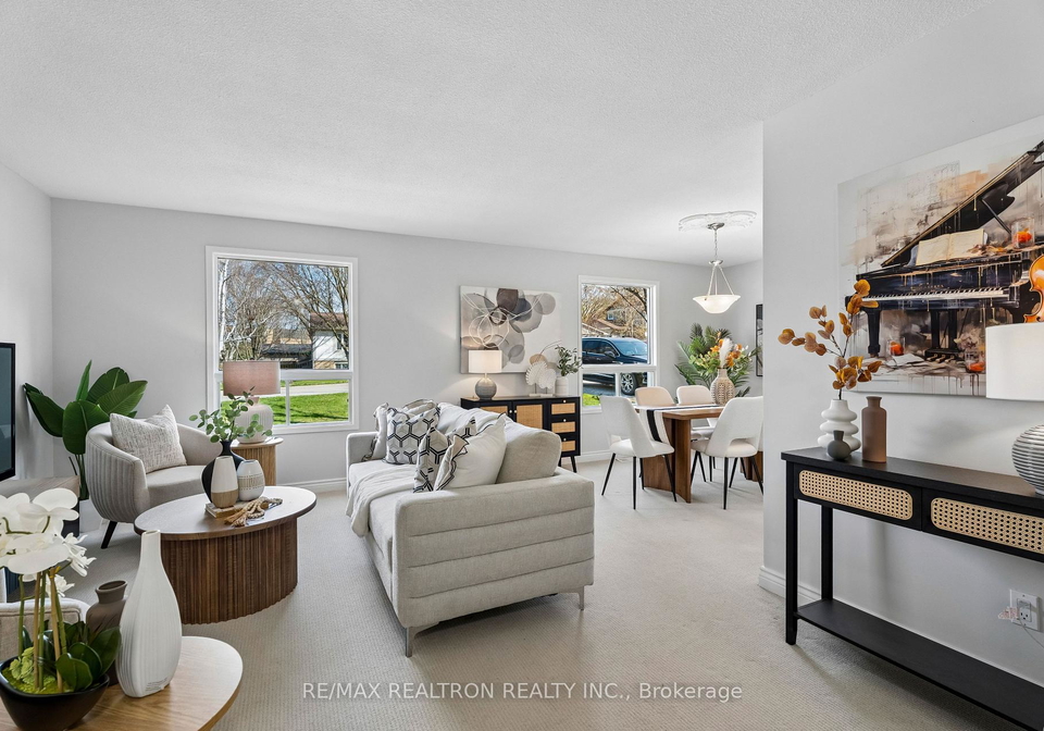 968-jacarandah-drive-newmarket-ontario-n13047462