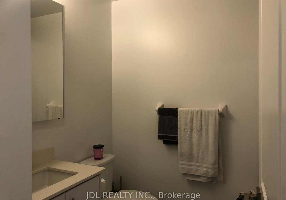 75-oneida-crescent-richmond-hill-ontario-n13047648