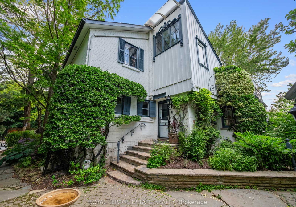 89-main-street-s-markham-ontario-n13047776
