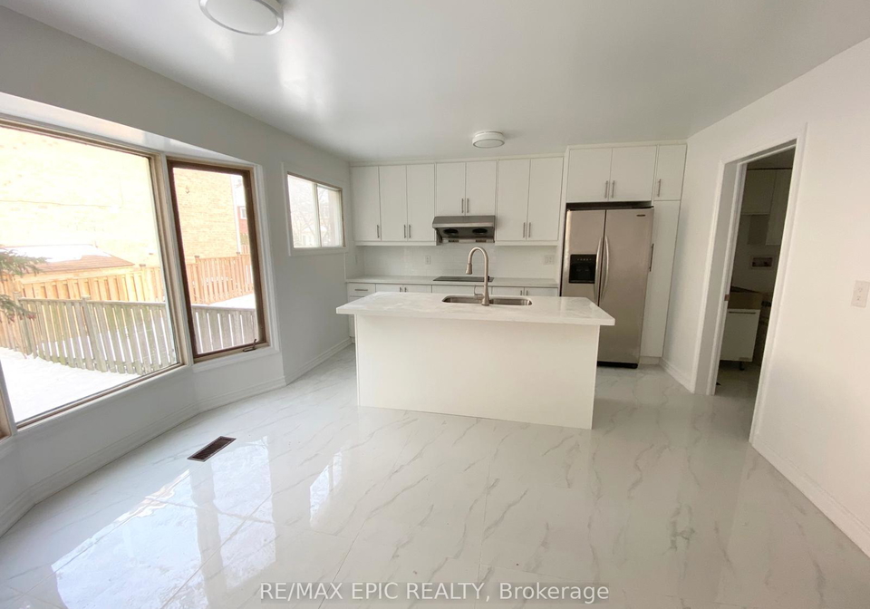 94-pinewood-drive-vaughan-ontario-n13047932