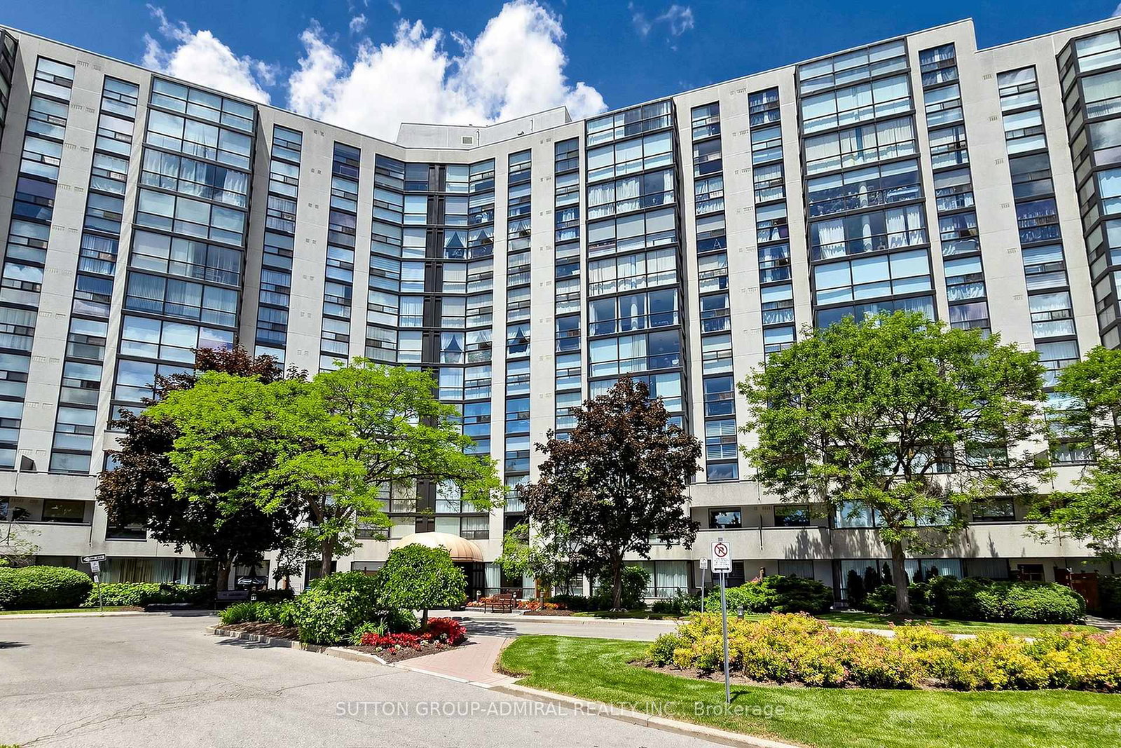 40-harding-boulevard-w-richmond-hill-ontario-n13048232
