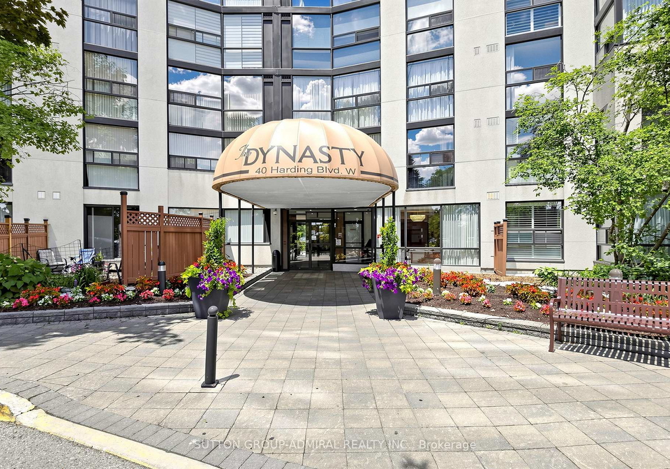40-harding-boulevard-w-richmond-hill-ontario-n13048232
