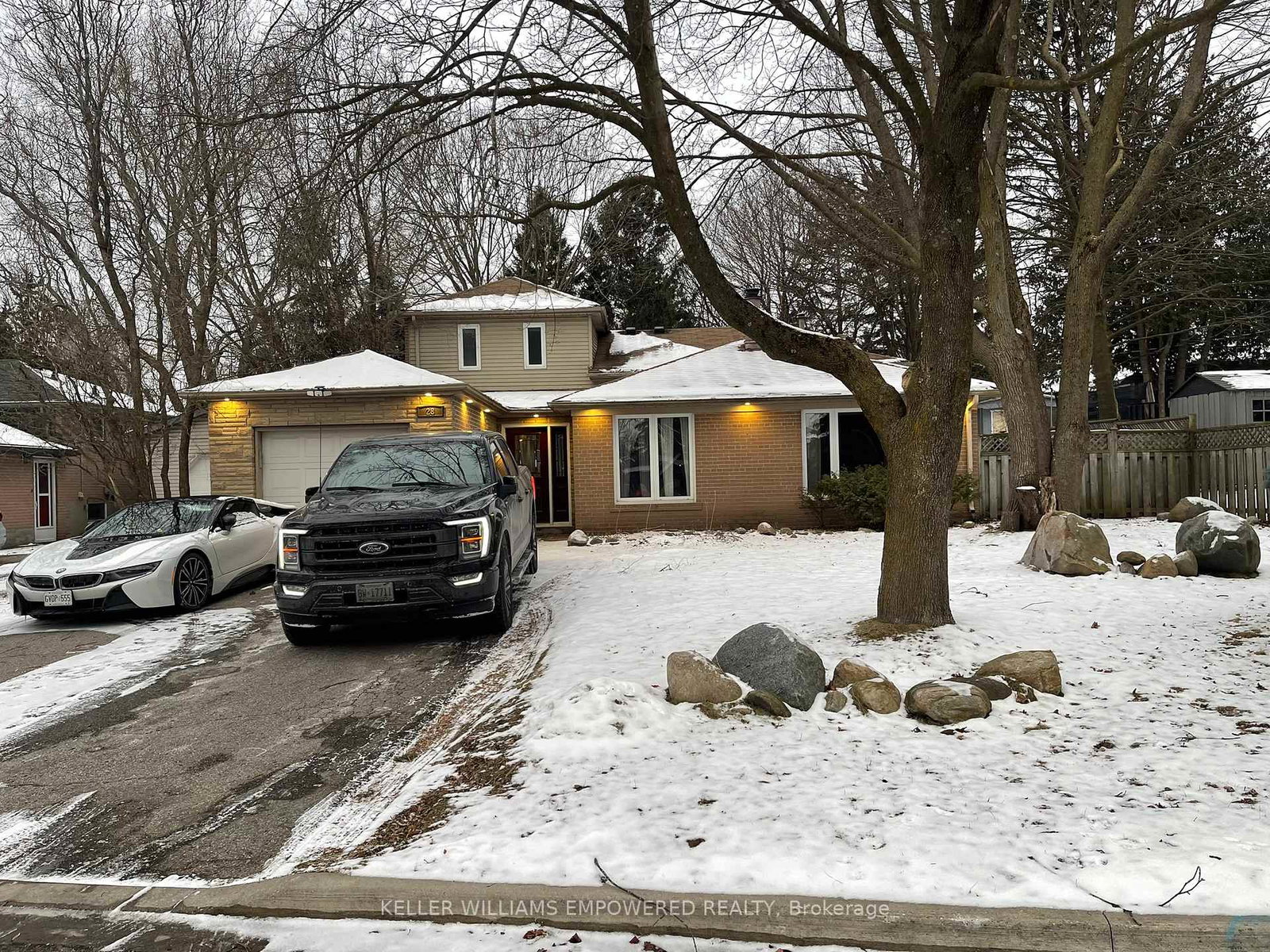 28-foreht-crescent-aurora-ontario-n13048576