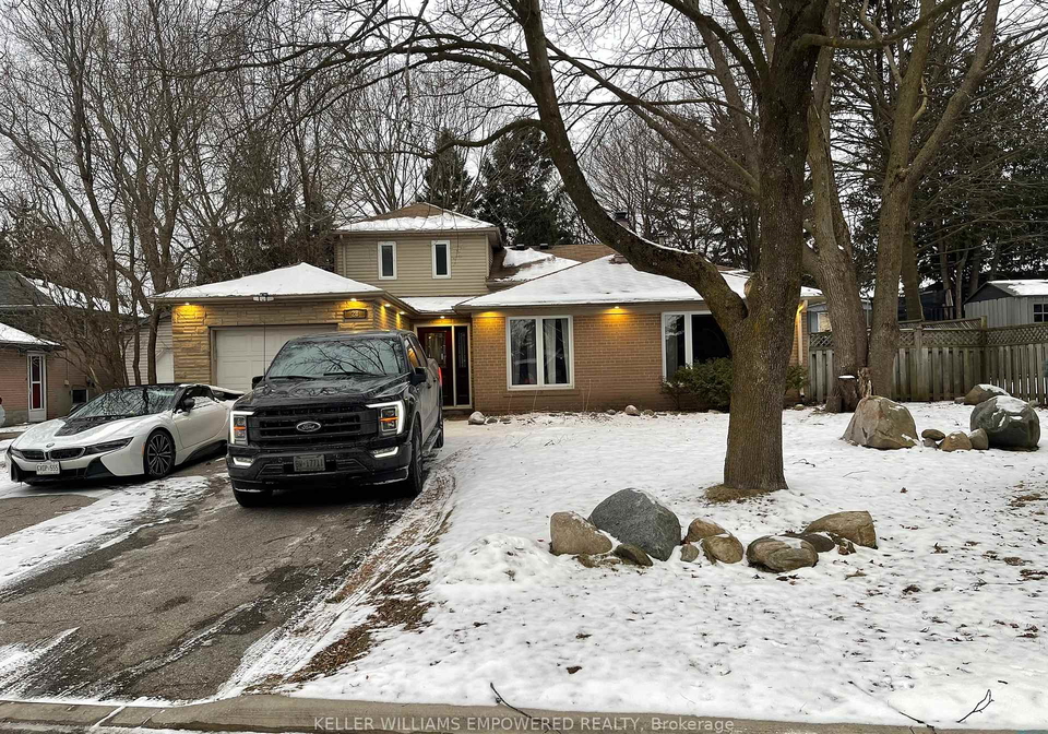 28-foreht-crescent-aurora-ontario-n13048576
