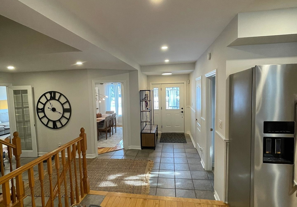 28-foreht-crescent-aurora-ontario-n13048576