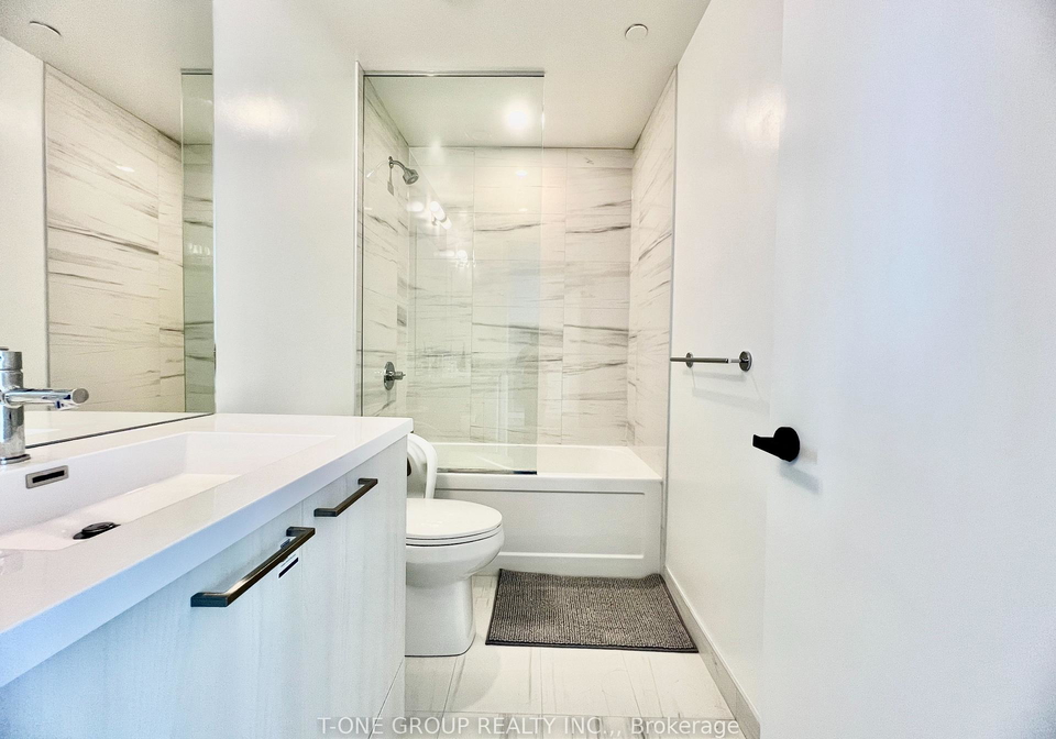 225-commerce-street-vaughan-ontario-n13048614