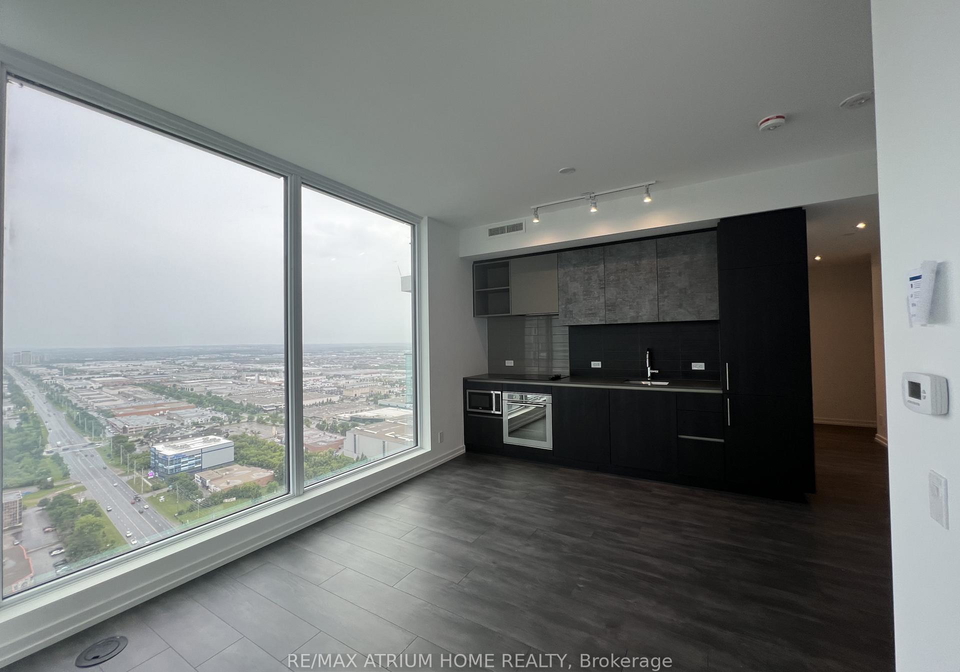 7890-jane-street-vaughan-ontario-n13049070