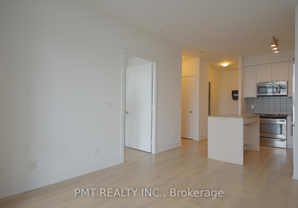 9471-yonge-street-richmond-hill-ontario-n13049080
