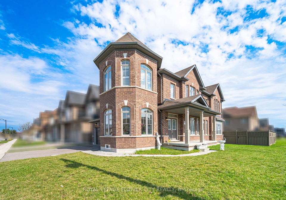 572-mactier-drive-vaughan-ontario-n13049942