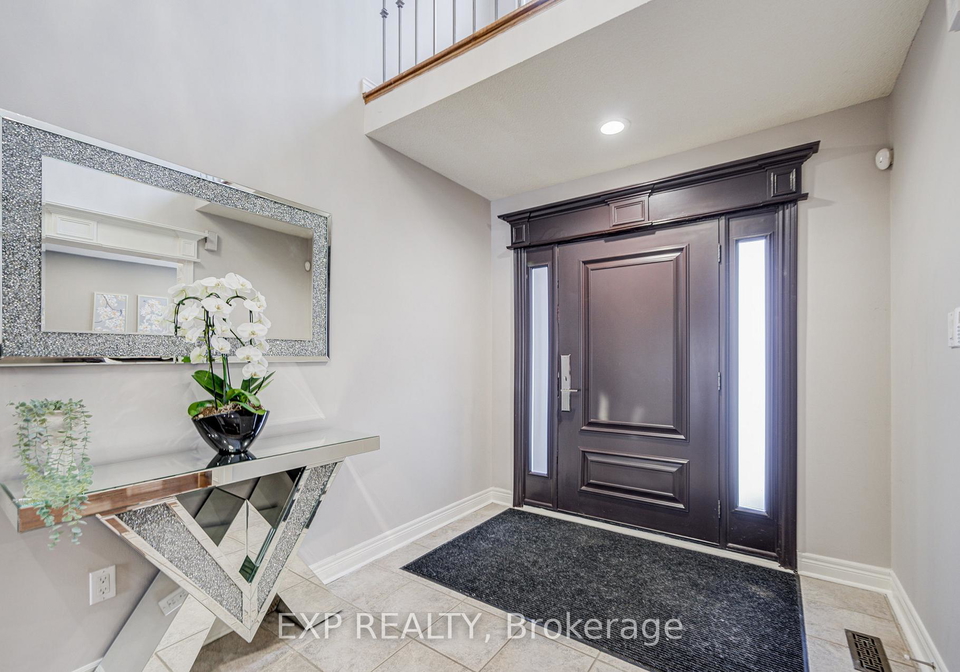 372-greenock-drive-vaughan-ontario-n13050176
