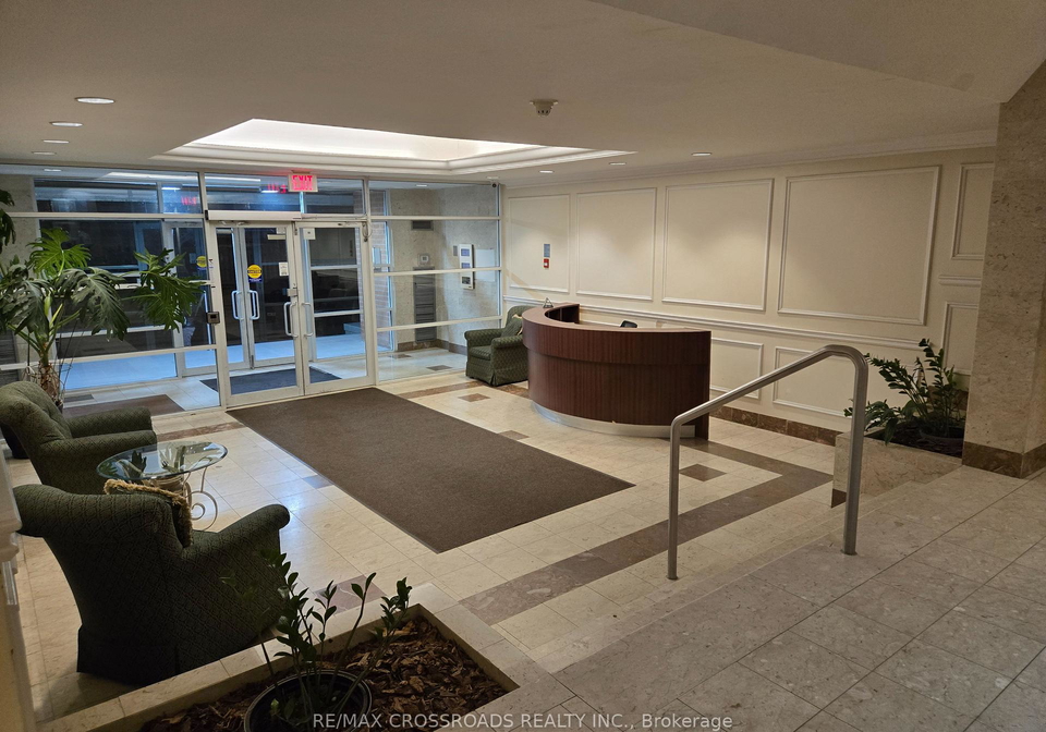 9-chalmers-road-richmond-hill-ontario-n13050996