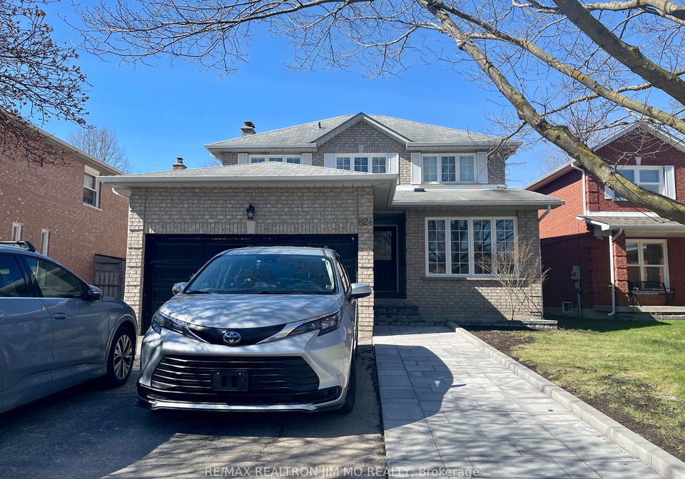 824-college-manor-drive-newmarket-ontario-n13051294