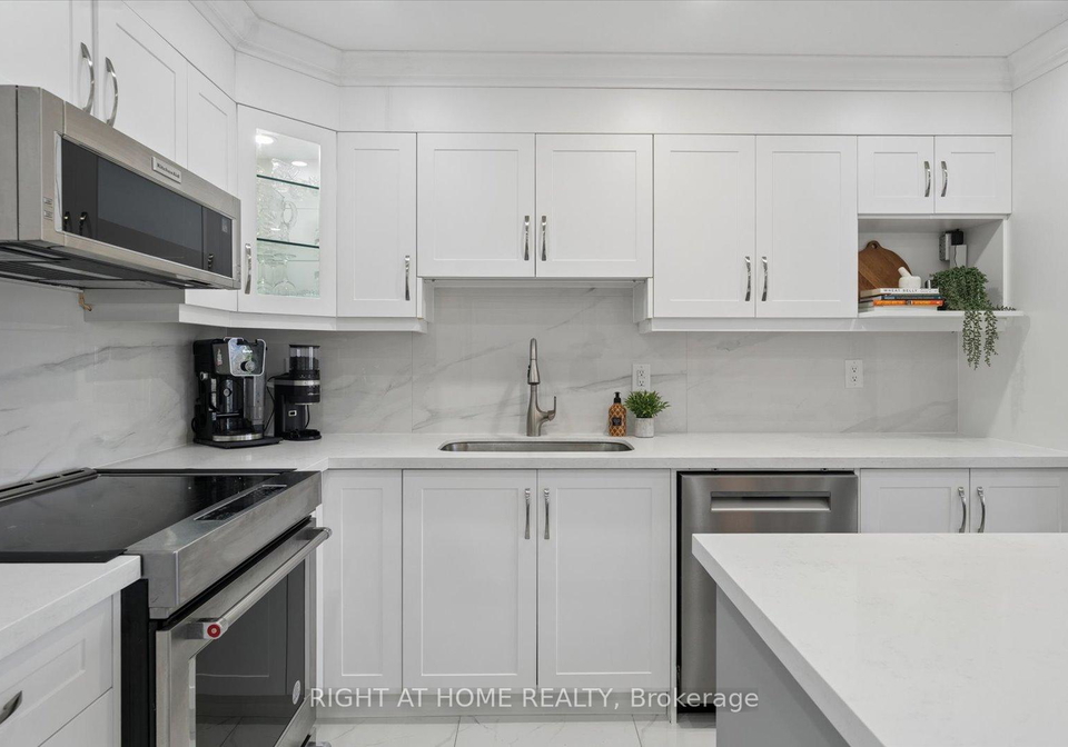 70-baif-boulevard-richmond-hill-ontario-n13051390